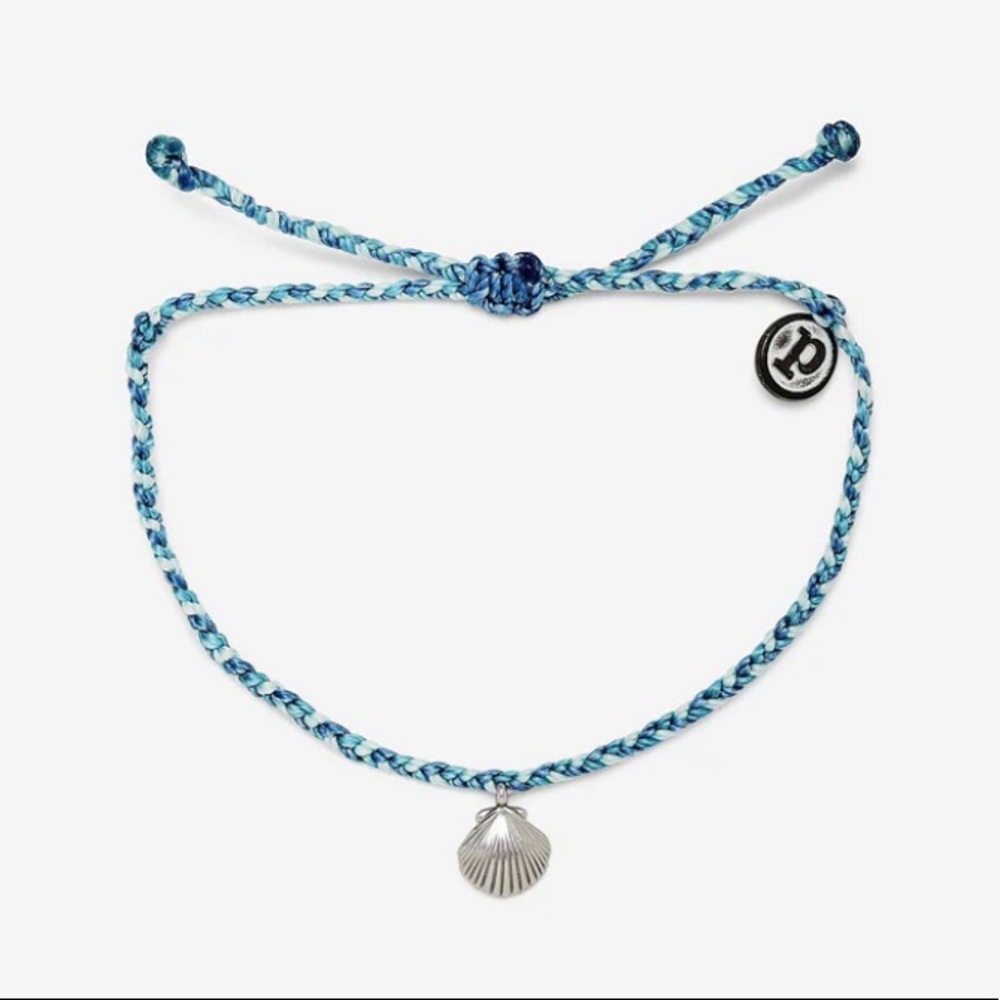 BRAND NEW - PURA VIDA LA CONCHA CHARM in silver blue.